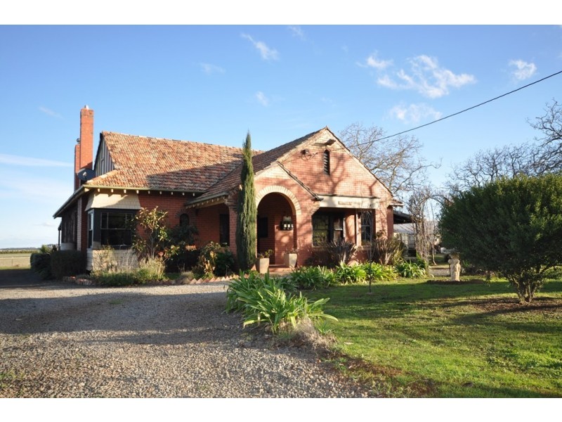 77 Griffins Road, Coghills Creek VIC 3364