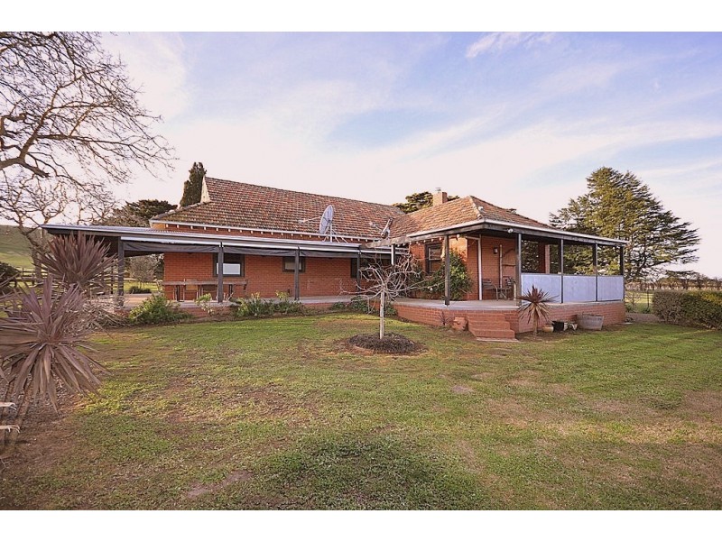 77 Griffins Road, Coghills Creek VIC 3364