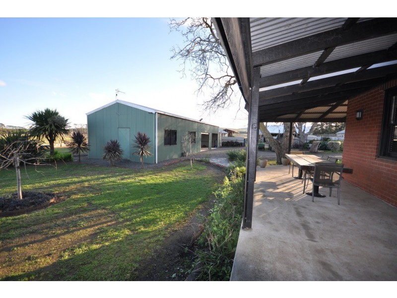 77 Griffins Road, Coghills Creek VIC 3364