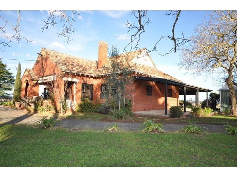 77 Griffins Road, Coghills Creek VIC 3364