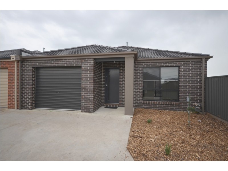 2/6B Pisgah Street, Wendouree VIC 3355