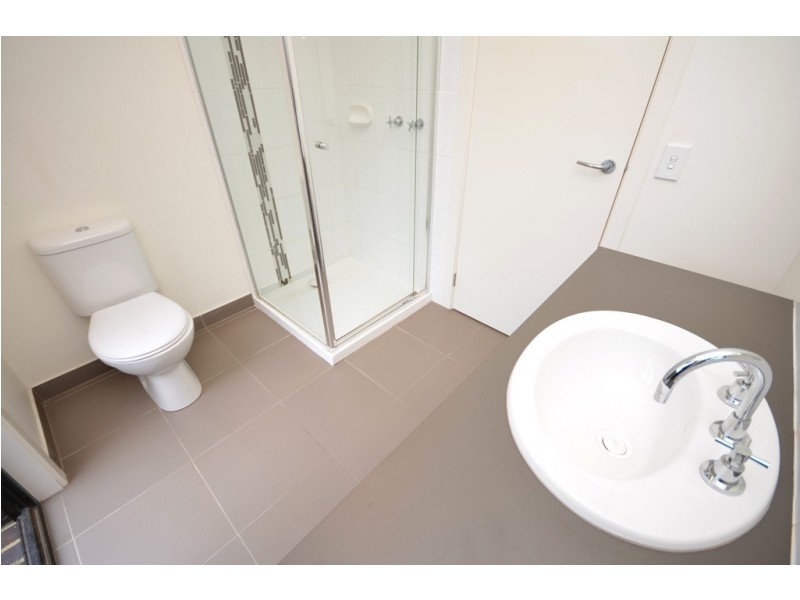 2/6B Pisgah Street, Wendouree VIC 3355