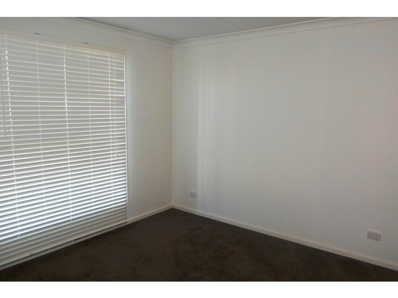 12 Lowry Crescent, Miners Rest VIC 3352