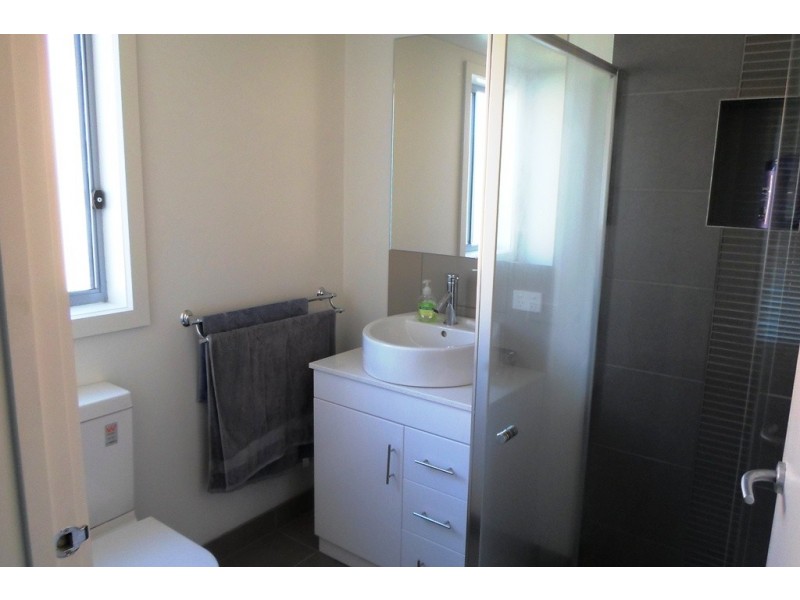 12 Lowry Crescent, Miners Rest VIC 3352