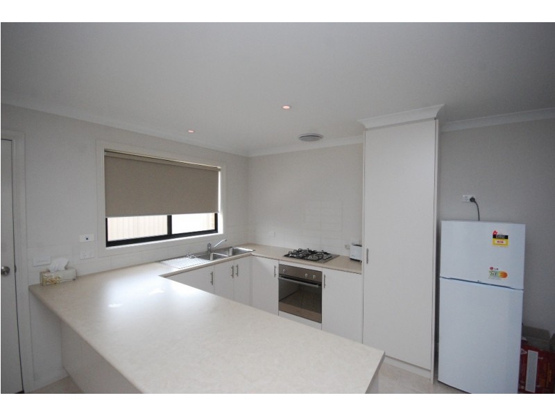 2 Vickers Street, Sebastopol VIC 3356