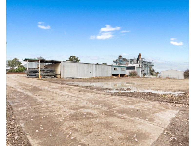 1013 Latrobe Street, Delacombe VIC 3356