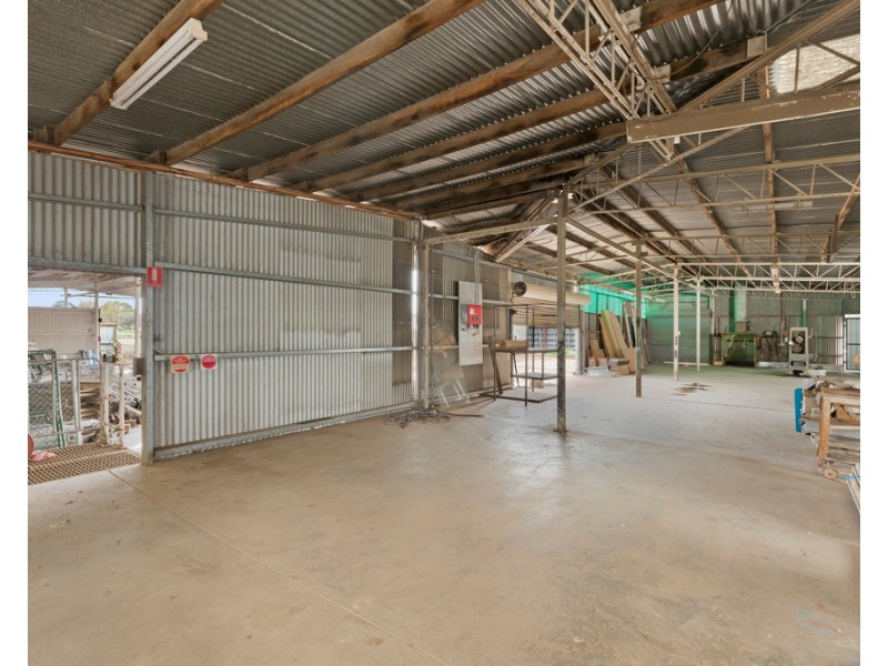 1013 Latrobe Street, Delacombe VIC 3356