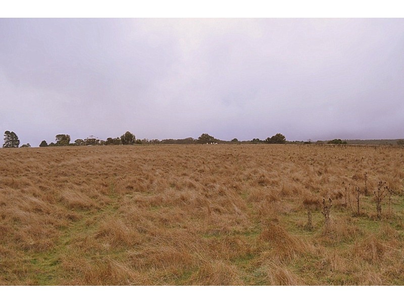 CA 1 Halls Lne, Snake Valley VIC 3351