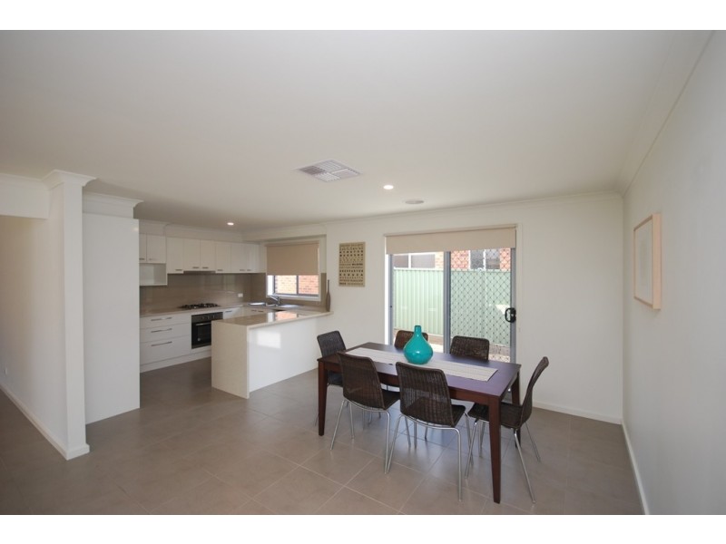 12 Lowry Crescent, Miners Rest VIC 3352