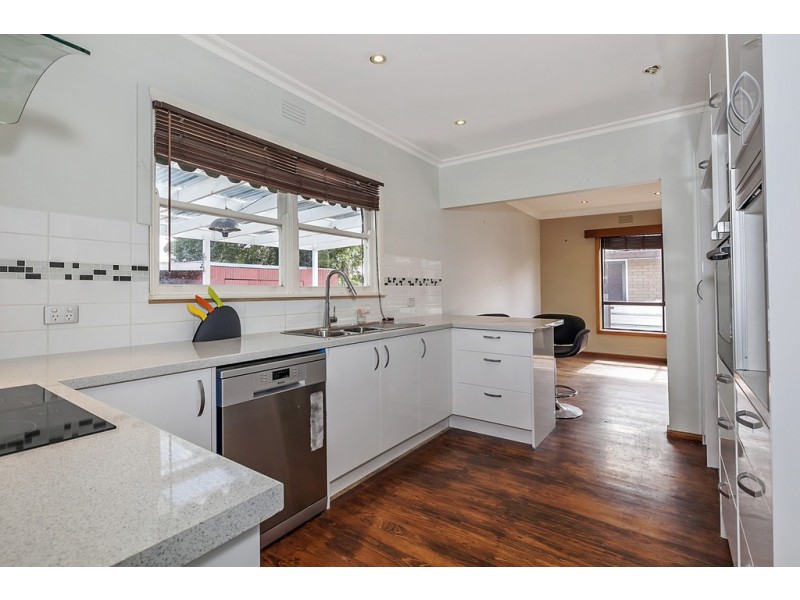 1 Huntington Street, Wendouree VIC 3355