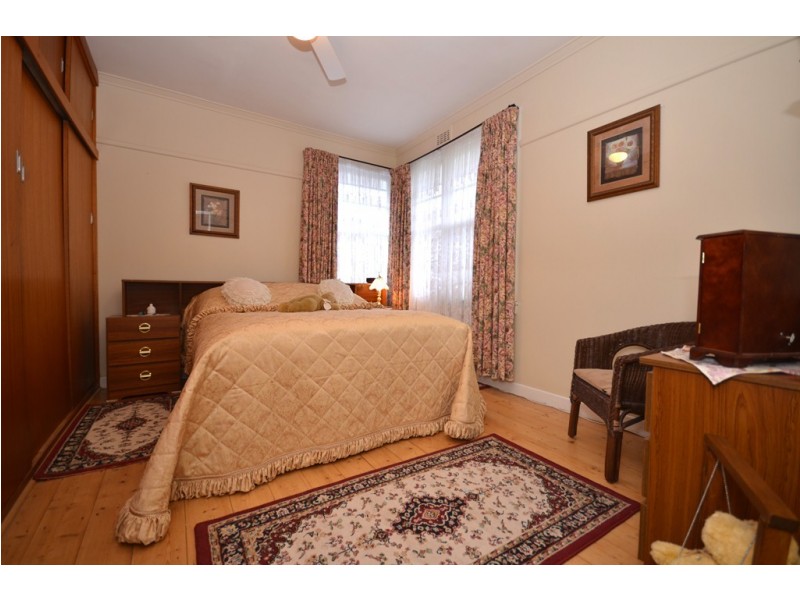 715 Latrobe Street, Redan VIC 3350
