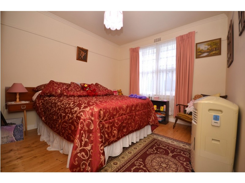 715 Latrobe Street, Redan VIC 3350