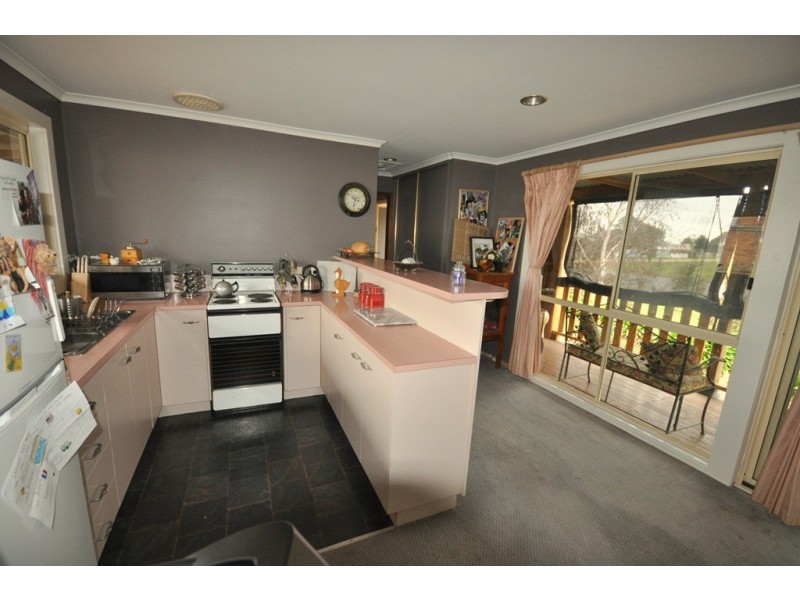 86 William Street, Lismore VIC 3324