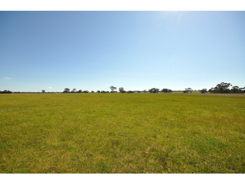 125 Fairview Dve, Clunes VIC 3370