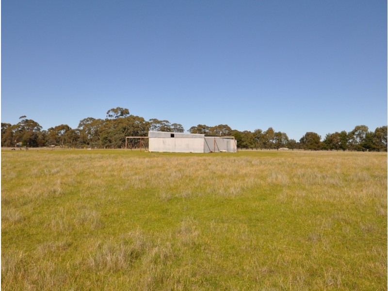 125 Fairview Dve, Clunes VIC 3370