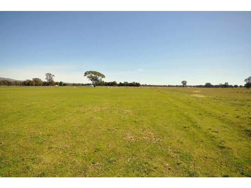 125 Fairview Dve, Clunes VIC 3370