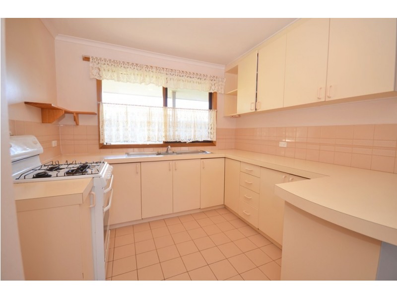 312 Otway Street South, Canadian VIC 3350