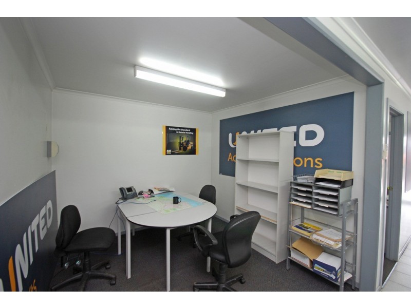 10 Daveyduke Drive, Mitchell Park VIC 3355