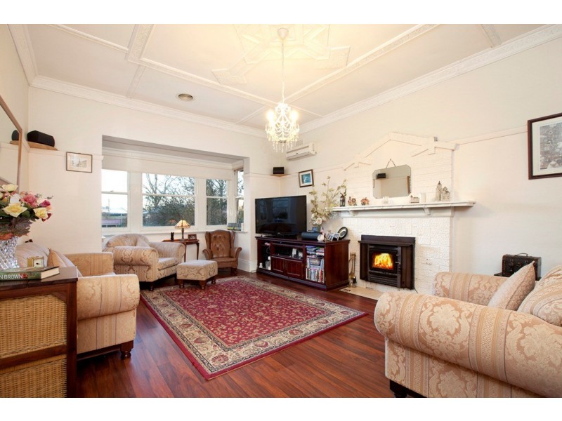 201 Old Melbourne Rd, Ballan VIC 3342