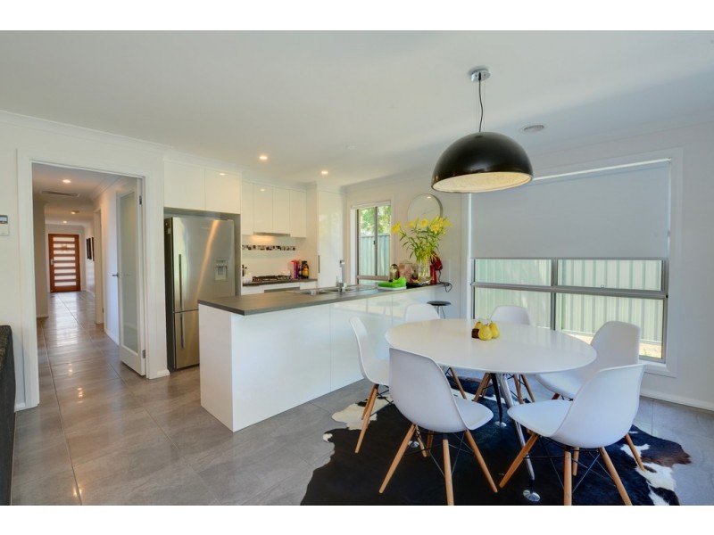 12 Ford Street, Ballarat East VIC 3350