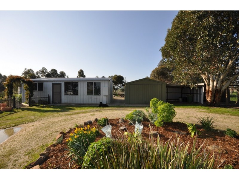 106 Dalys Road, Rokewood VIC 3330