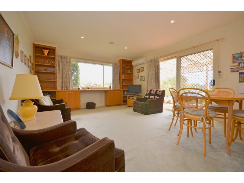 8 Lemuela Court, Invermay Park VIC 3350