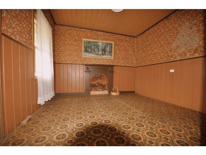 97 Sussex St, Linton VIC 3360