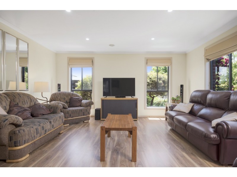 17 Harrier Drive, Invermay Park VIC 3350