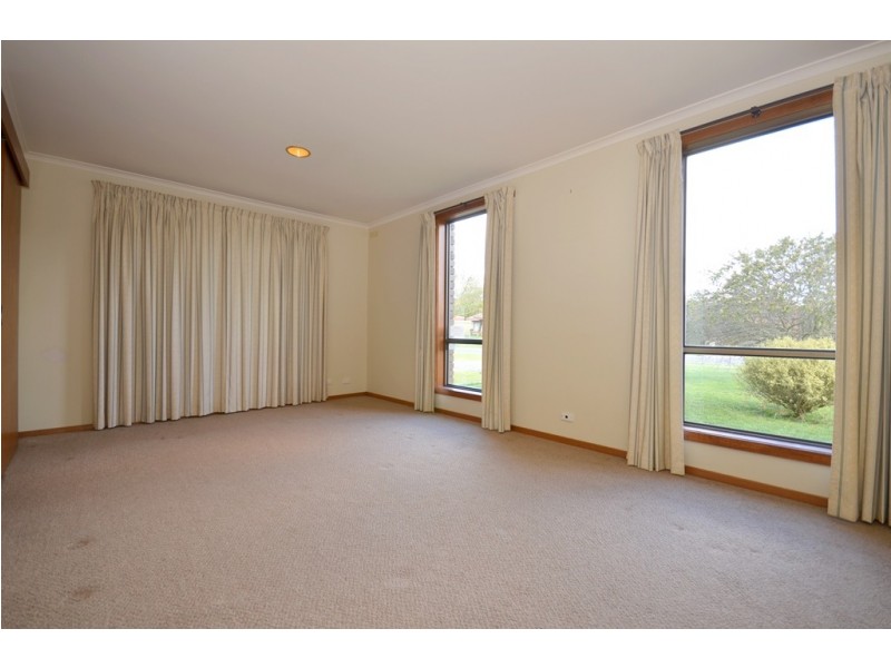 6 Goolwa Drive, Delacombe VIC 3356