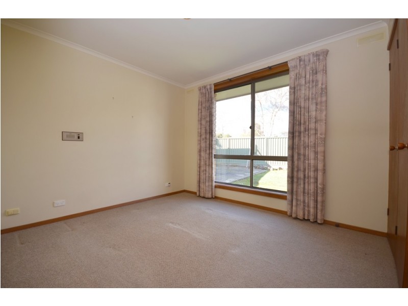 6 Goolwa Drive, Delacombe VIC 3356