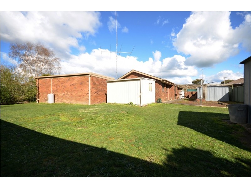 6 Goolwa Drive, Delacombe VIC 3356