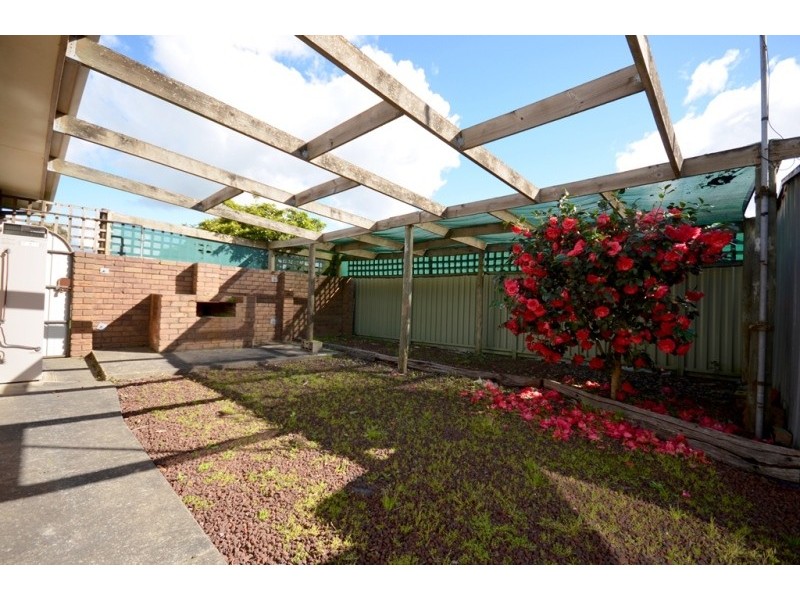 6 Goolwa Drive, Delacombe VIC 3356