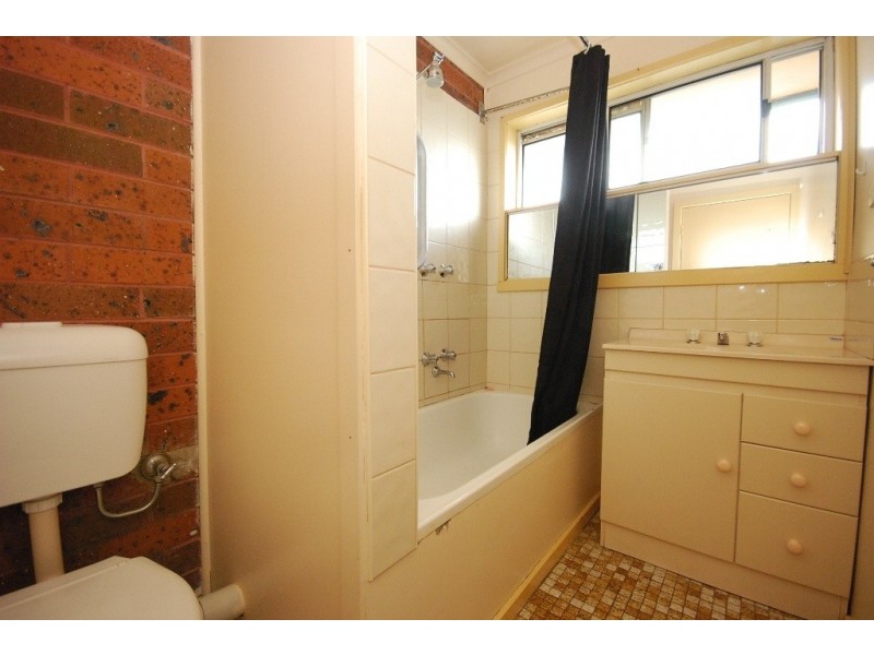 4/810 Humffray Street South, Mount Pleasant VIC 3350