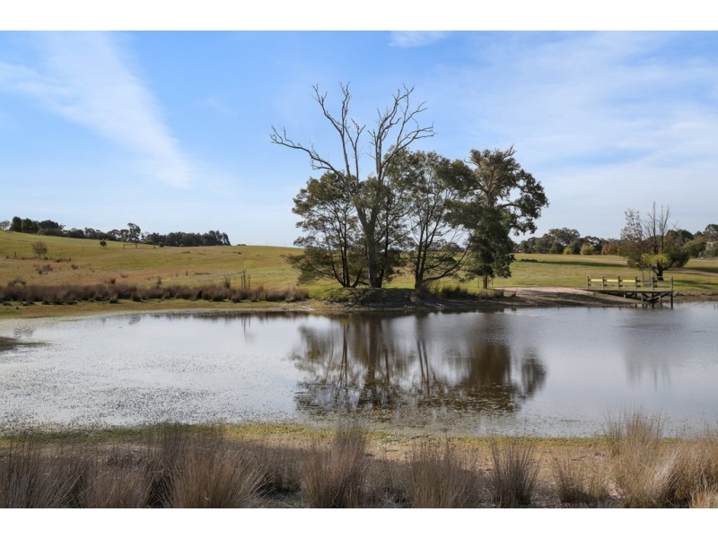 132 Rifle Butts Road, Beaufort VIC 3373