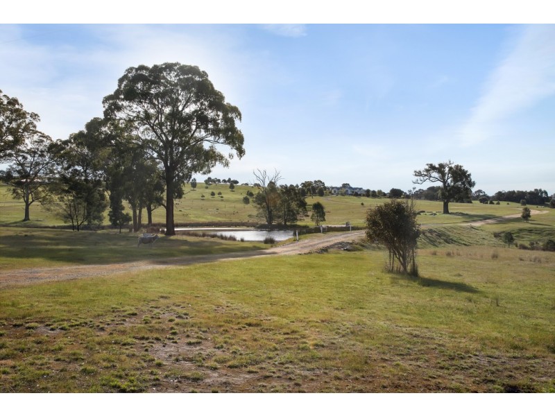 132 Rifle Butts Road, Beaufort VIC 3373