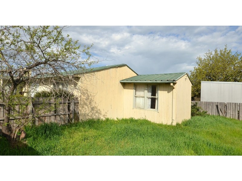 9 Smith St, Ararat VIC 3377