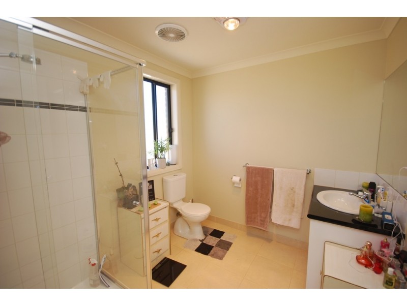 26 Dundas Street, Miners Rest VIC 3352