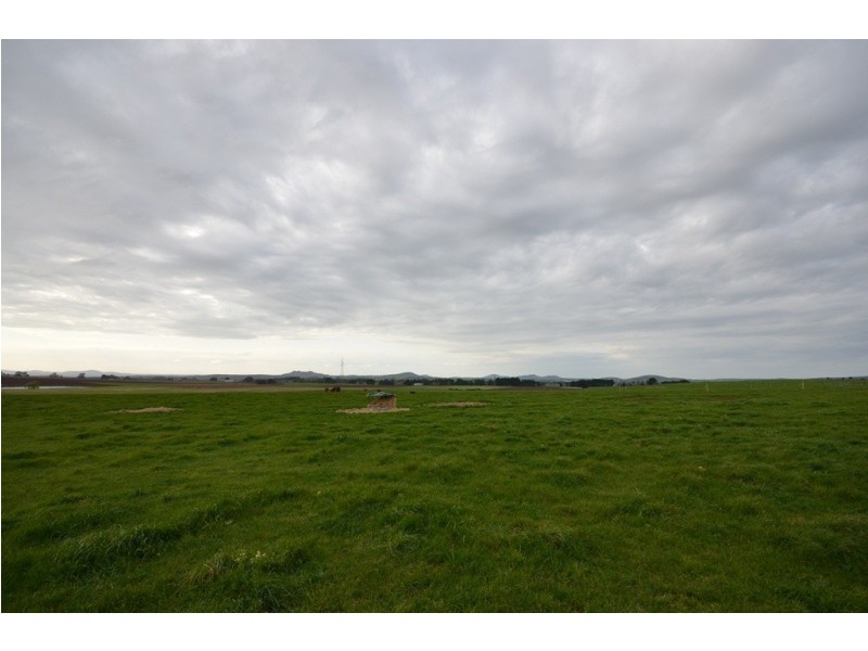 Lot 2 Boundary Church Rd, Clarkes Hill VIC 3352