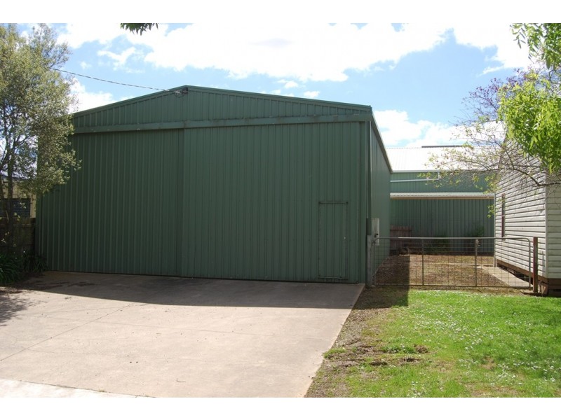 6 Valentine Street, Delacombe VIC 3356