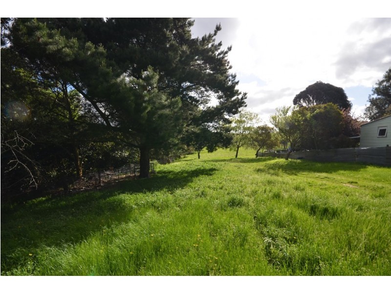 Lot 2, 851 Linton-Carngham Rd, Snake Valley VIC 3351