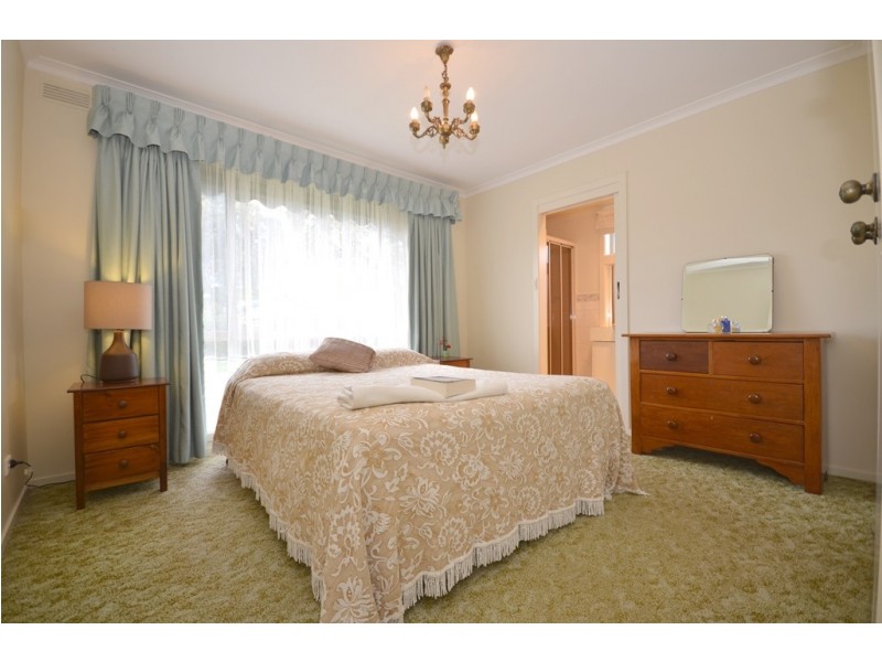 19 Windsor Avenue, Alfredton VIC 3350