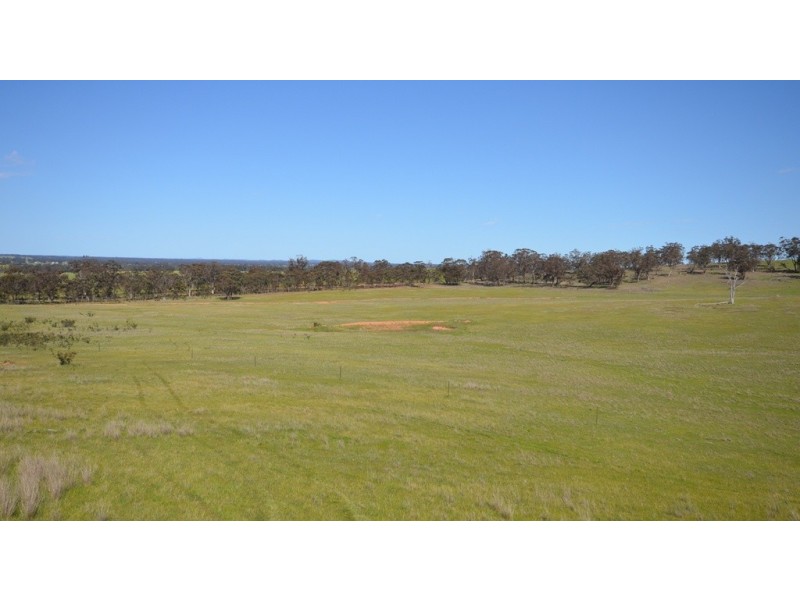 28B Three Chain Road, Natte Yallock VIC 3465