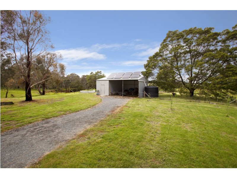 218 Dalgleishs Road, Beaufort VIC 3373