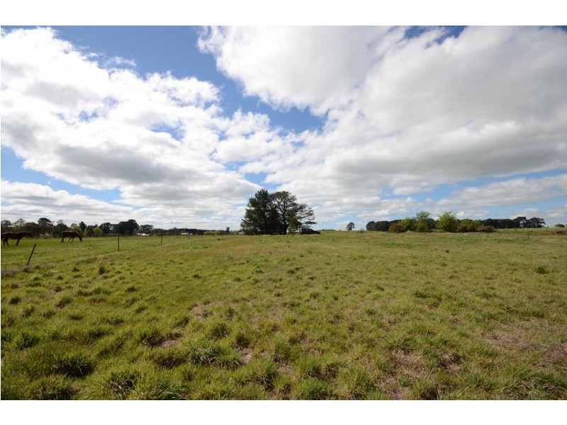 CA 12 Murrays Lane, Snake Valley VIC 3351