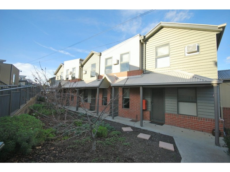 5 Lal Lal St, Golden Point VIC 3350