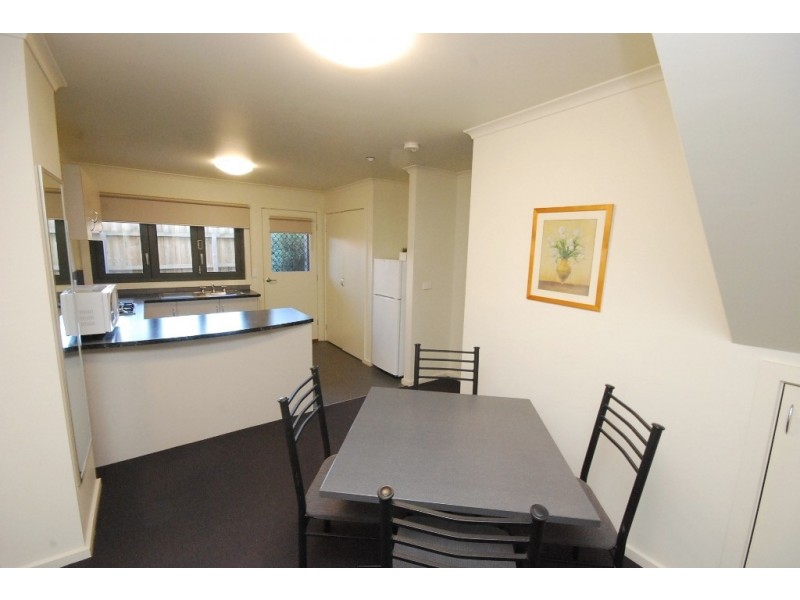 5 Lal Lal St, Golden Point VIC 3350