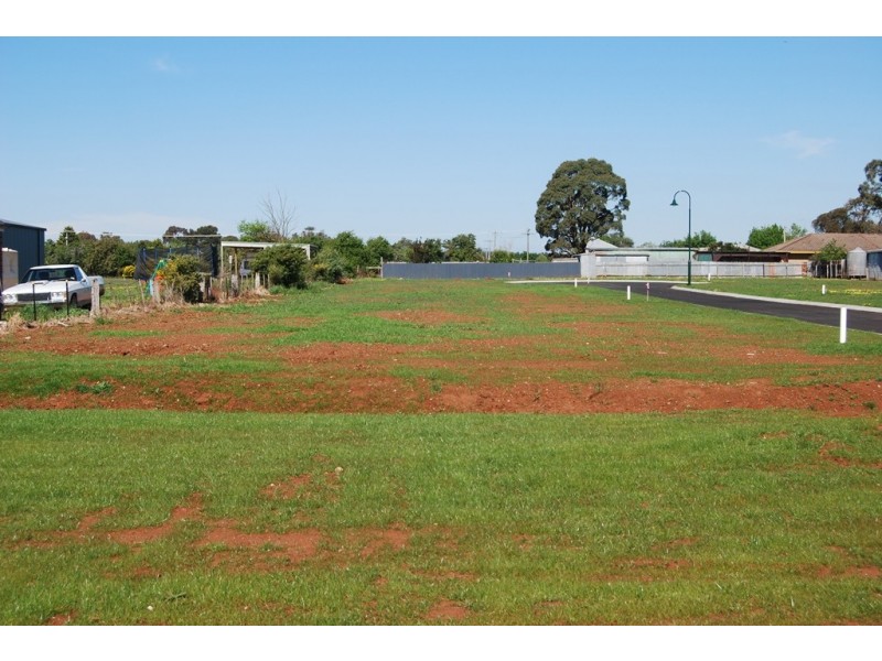 Lot 6/10-12 Creswick Street, Miners Rest VIC 3352