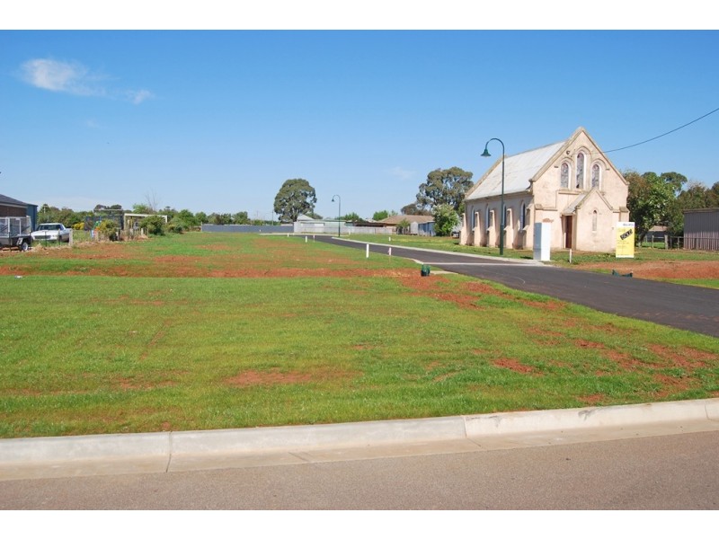 Lot 6/10-12 Creswick Street, Miners Rest VIC 3352