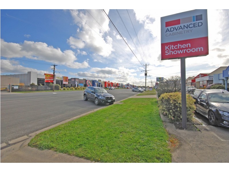 822 Latrobe Street, Delacombe VIC 3356