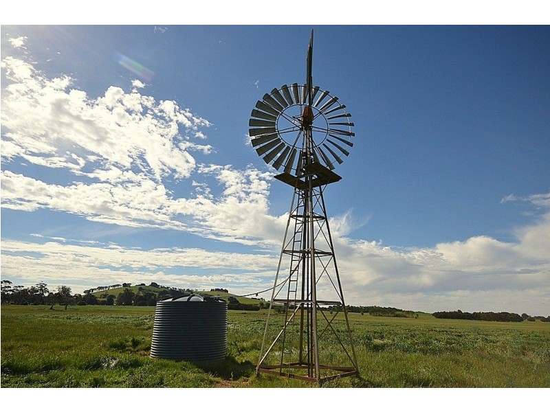 Springmount VIC 3364